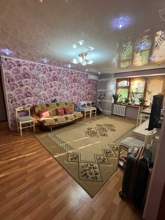 Продается 3 ком квартира район Галактики