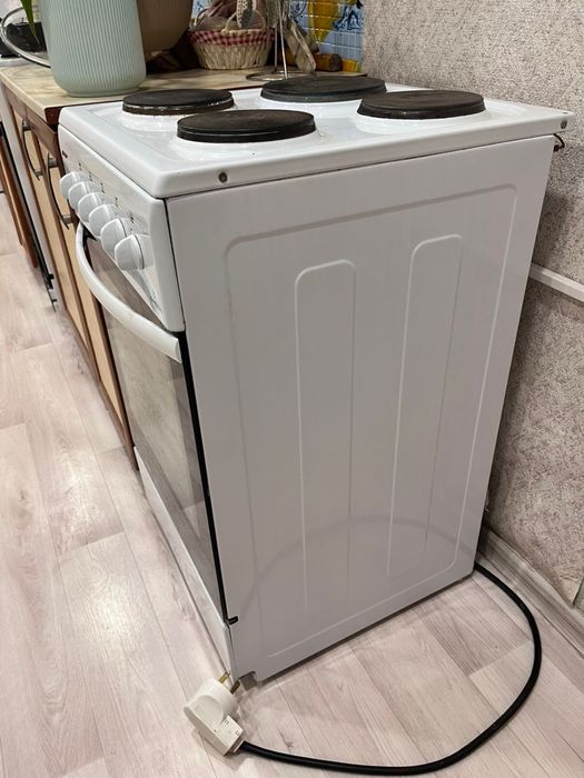 Продам рабочую плиту. Состояние среднее