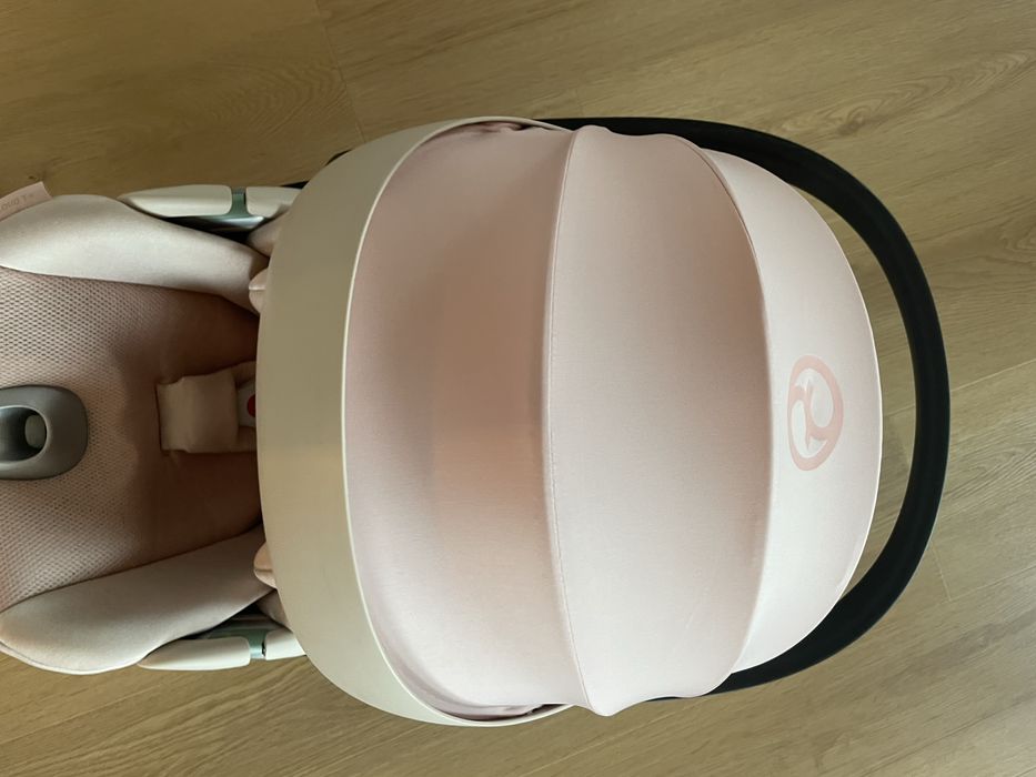 Cybex cloud t i-size