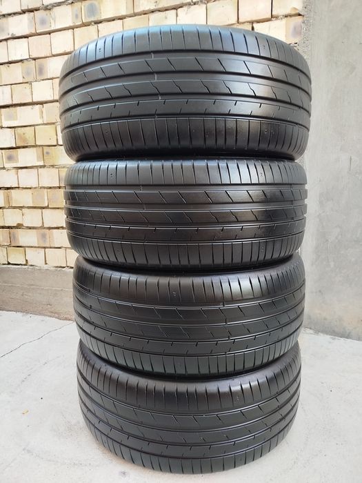 245 45 R19 Shina Hankook