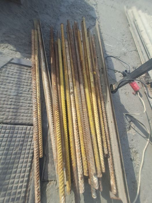 Арматура, апалофка ва труба сотилади.