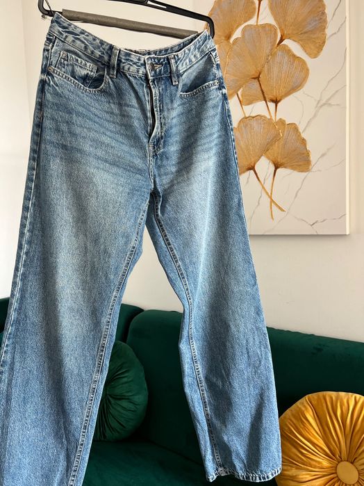 Blugi Sinsay evazați