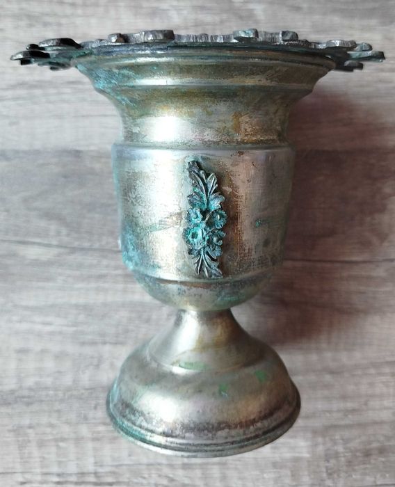 стар месингов съд