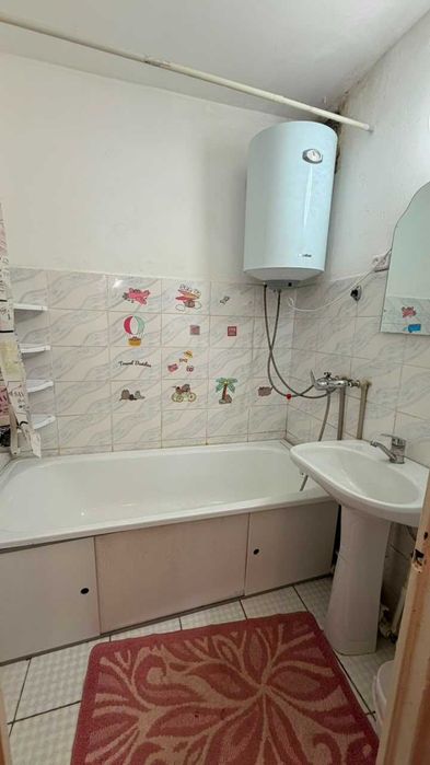 Продам 3 комн на Голубых прудах