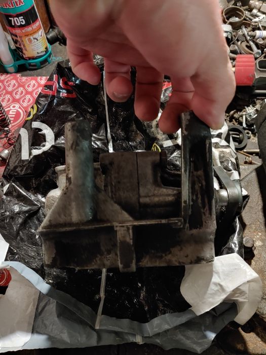 Продам ГУР АУДИ 100 С4 2.6