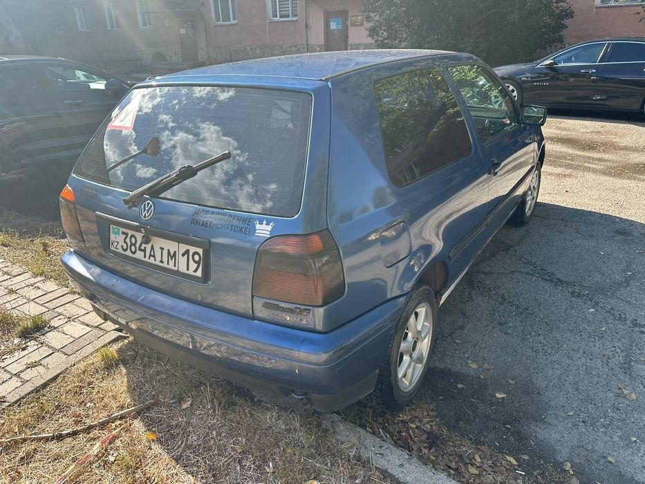 Срочно продам Гольф 3