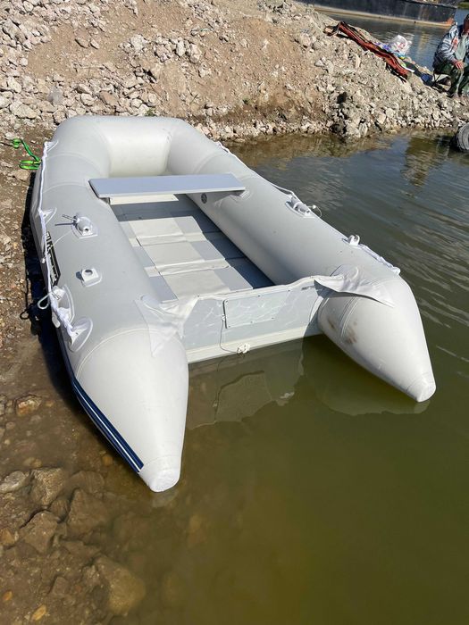 Vand barca Allroundmarine Jolly de 2,6m ca si noua