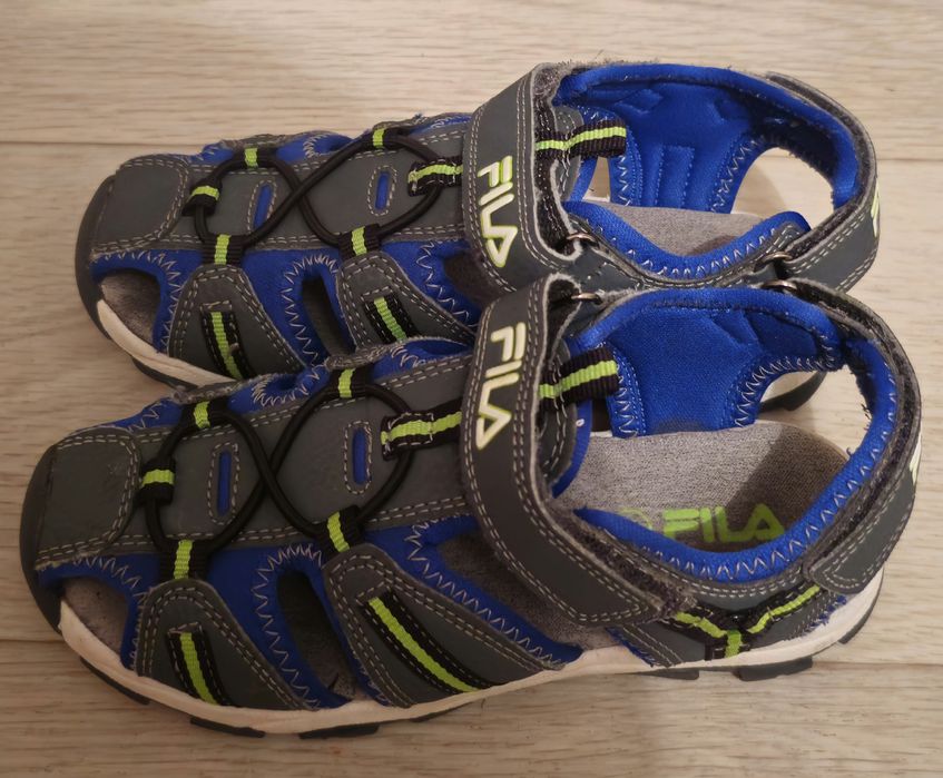 Продам сандали р.31