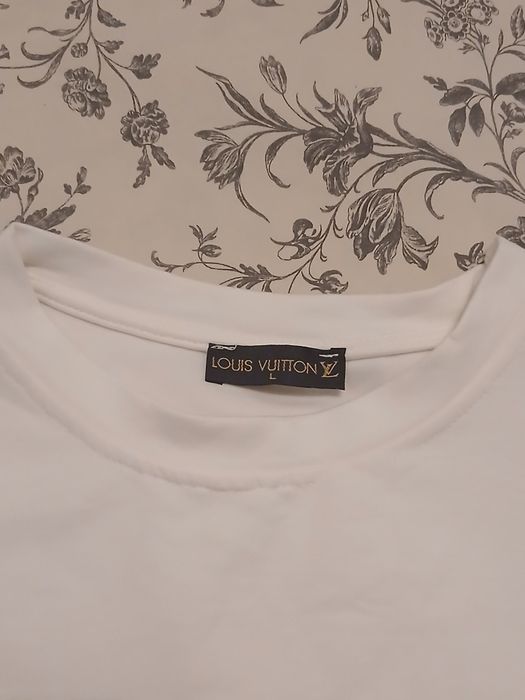 Tricou Louis Vuitton marimea L