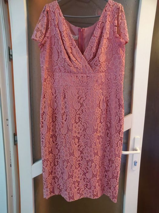 Rochie eleganta dantela