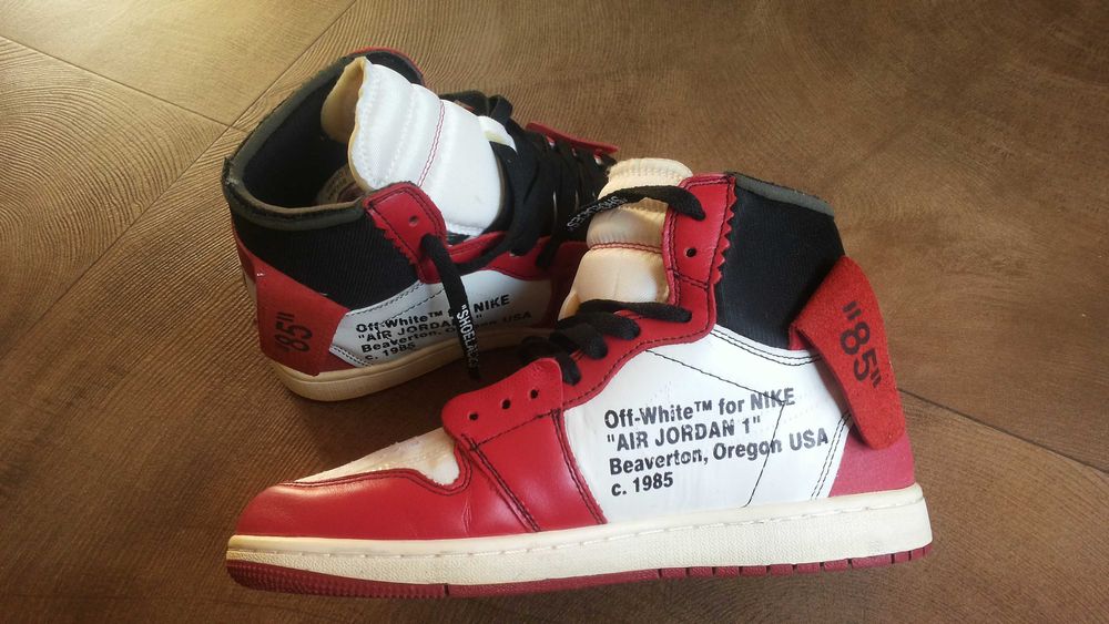 Off-White × Nike Air Jordan 1 Retro High The Ten "Chicago" EUR 44/UK 9