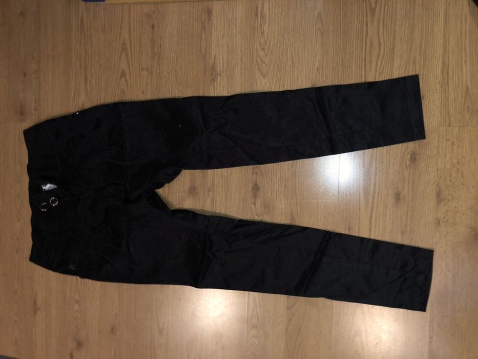 Pantaloni dama