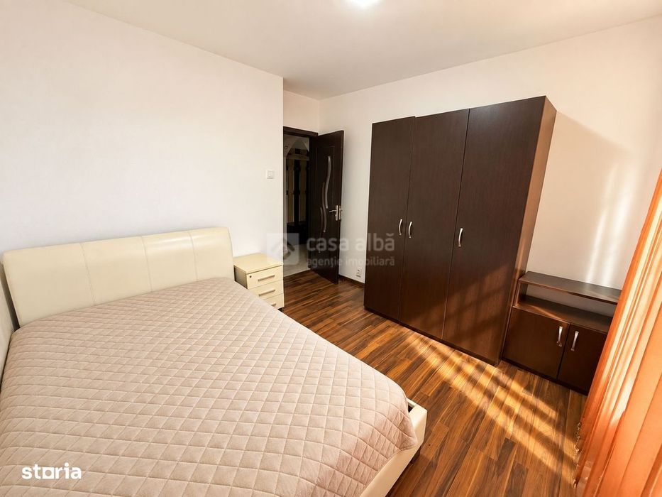 Podul de Fier - intersectie, 2 camere mobilat & utilat, amenajat, LIBE