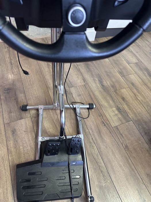 Руль игровой с подставкой