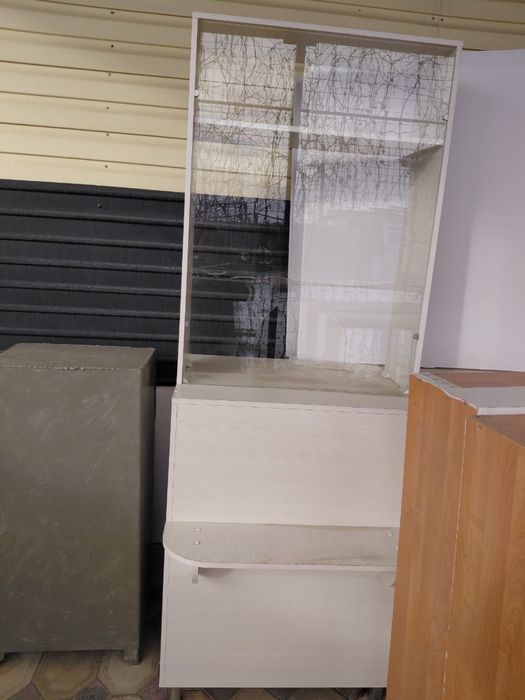 Продам витрины. В отличном состоянии.
