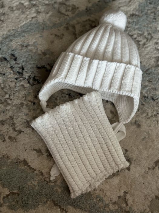 Продам  шапка и снуд