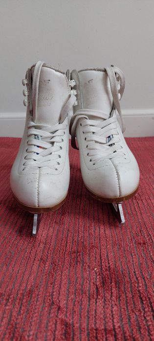 Коньки фигурные Graf Etude