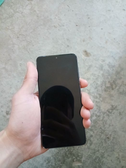 Samsung S21 5g yangi