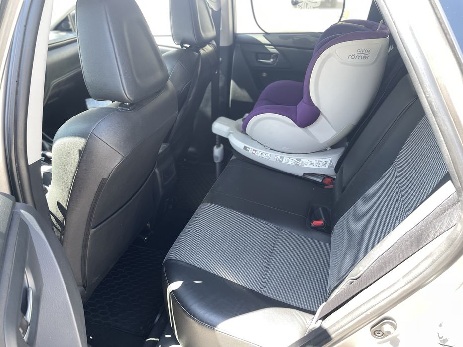 Toyota Auris 1.2T SOL