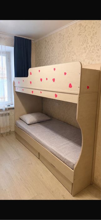 Кровать 50 тыс , размер 80*180