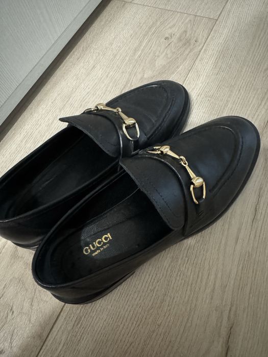 Продам кожанные женские лоферы