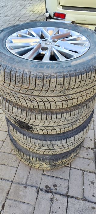 Комплект дисков с резиной