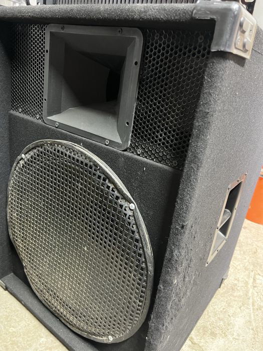 Апаратура музыка