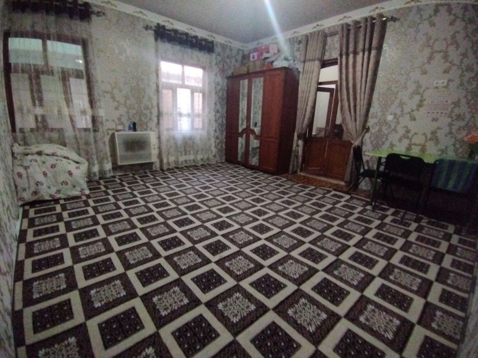 Талаба абитуриент кизларга квартира бор  СамГУ ЗарМед  булвар якин