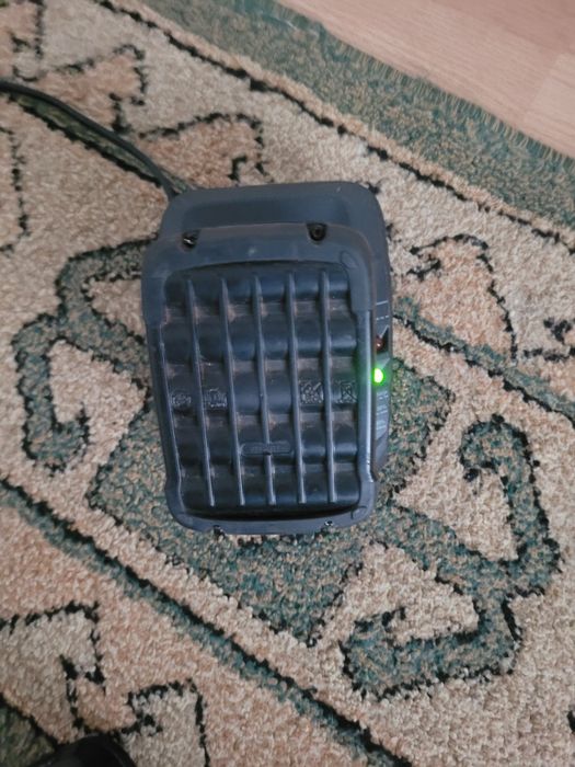 Incarcato și acumulator.boch