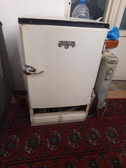 Продам холодильник