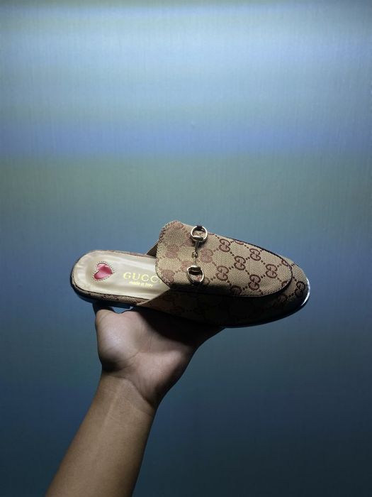 Gucci Мюли 38 размер