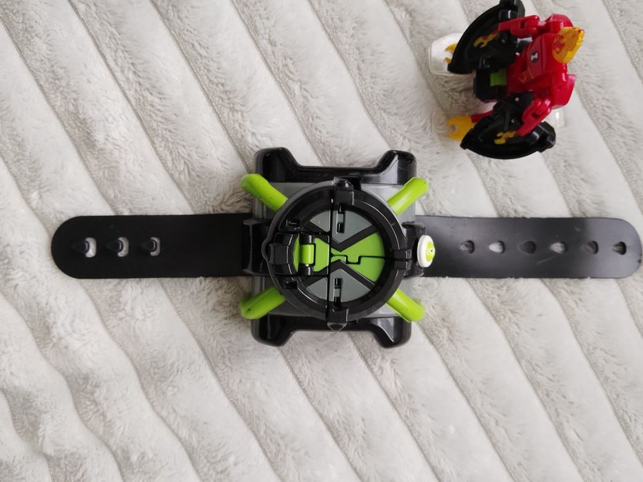 Часовници на Бен тен/Ben 10