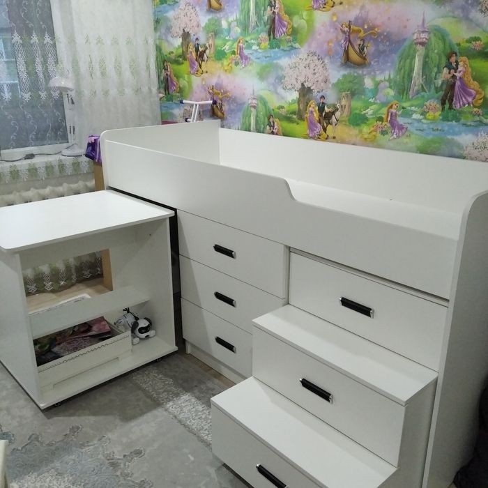 Продам кровать . Новая. Срочно.