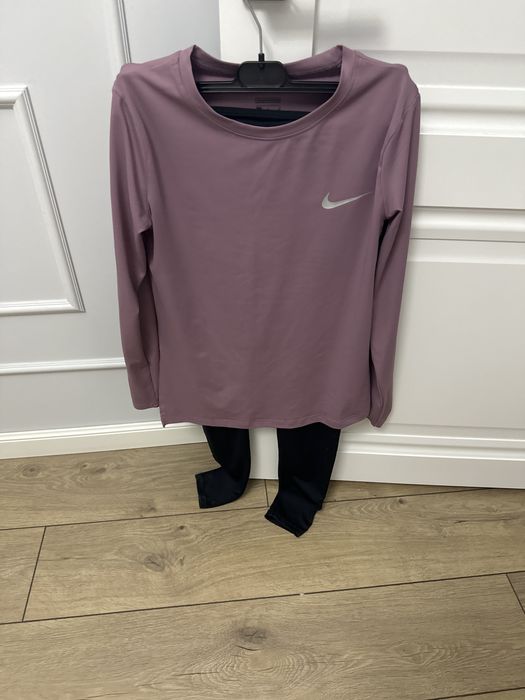 Фитнес одежда от Nike
