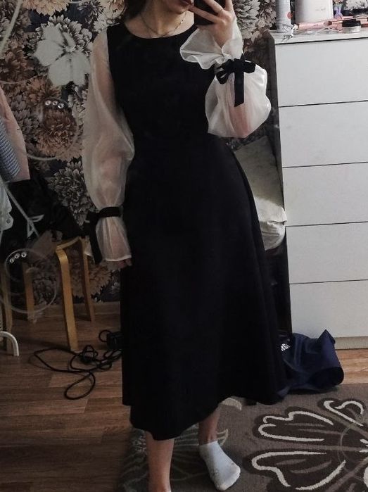 Продам платье б/у