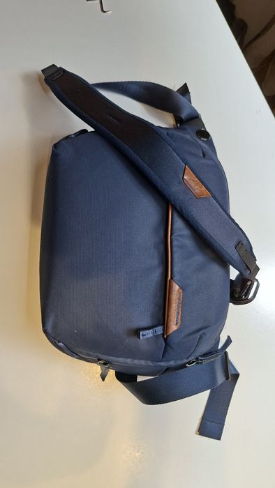Peak Design Everyday Sling V2