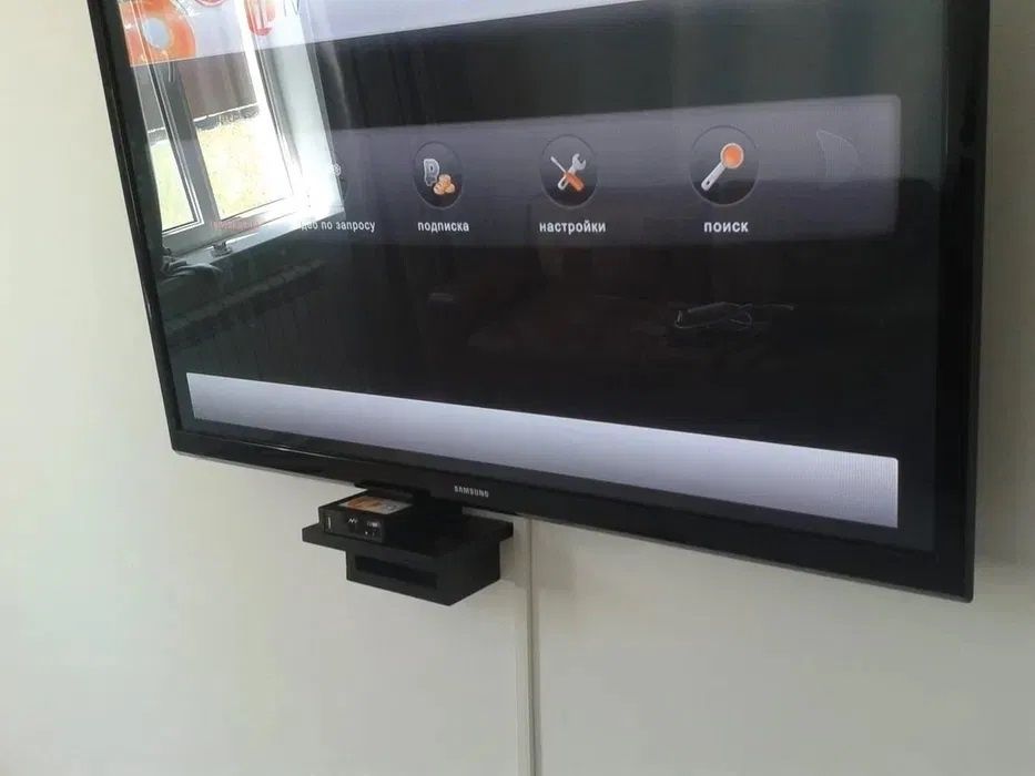 Установка телевизора на стену