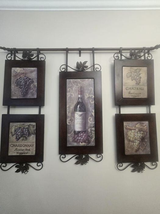 Tablouri lemn masiv si cadru metal superb