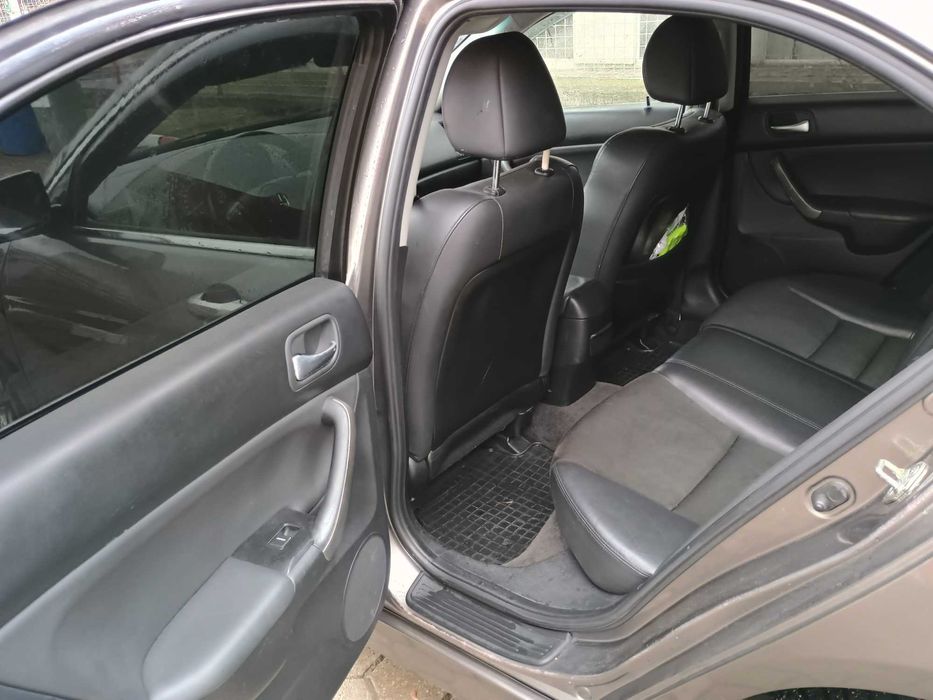 Honda Accord CL7 2.0 i-VTEC 16V (155 CP)