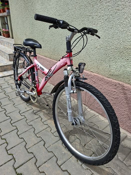 Bicicleta BC CT 300 din aluminiu , 21(7×3) viteze,roti 26