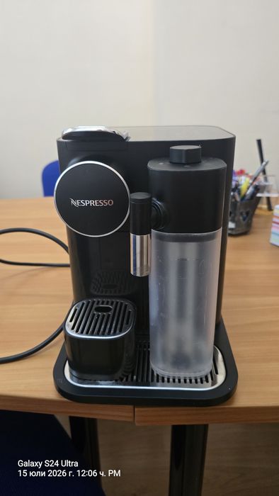 Кафемашина Nespresso Gran Lattissima,