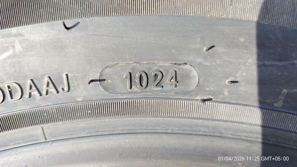 Продам шины 2 шт