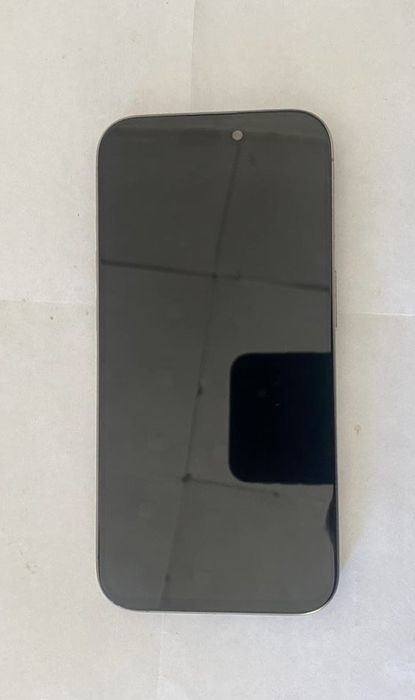 Продам Айфон 15 pro