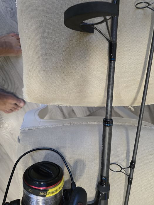 Компкект Шаранджийски пръчки 10фт с макъри и калъф нови Соник