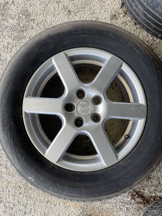 Set jante aliaj R16 Toyota Rav 4 cu anvelope de vara 235 65 R16