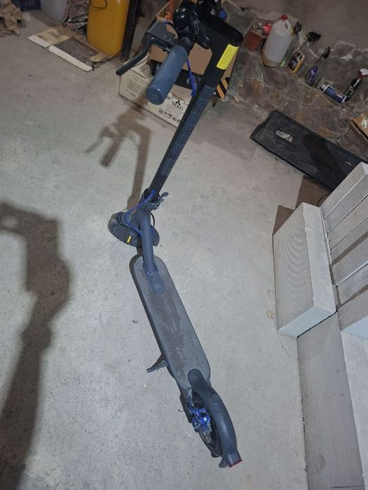 Электросамокат Xiaomi Mi Electric Scooter 3 (Mi 3)