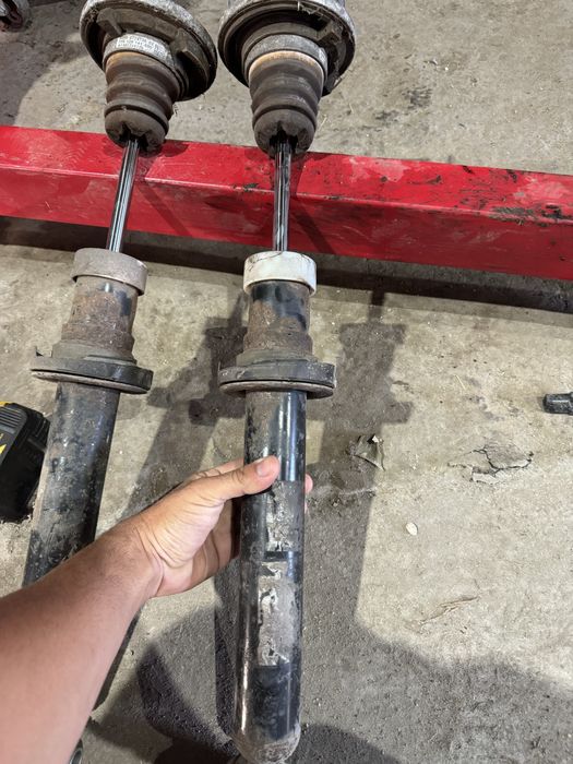 Амортисьори бмв ф10