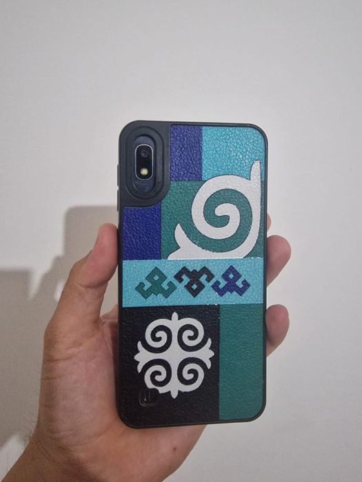 Срочно продам А10 32/3гб 4G