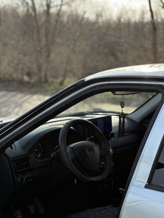 Продам приору 2, 2013,