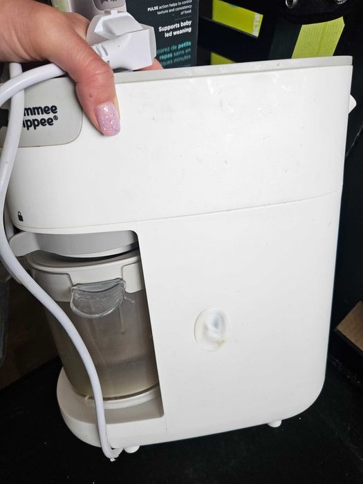 Tommy tippee уред за готвене на пара